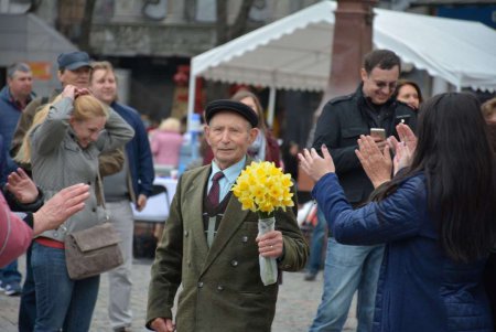 «Христос анести» — в Одессе отмечают Пасху по-гречески (Фото)
