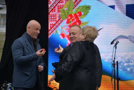 «Христос анести» — в Одессе отмечают Пасху по-гречески (Фото)