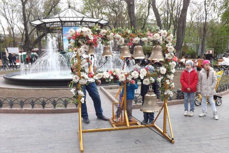 «Пасхальная радость» - фестиваль мира, добра и творчества (фоторепортаж)