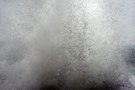 «Пламенный» привет уходящего Деда Мороза (фоторепортаж)