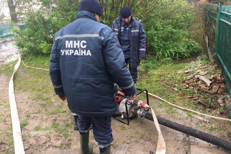 Одесская область: Килию «откачивают» после нескольких суток природного «затмения» (фото)