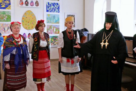 «Пасхальное сияние» воссияло в Свято-Архангело-Михайловском женском монастыре (фоторепортаж)