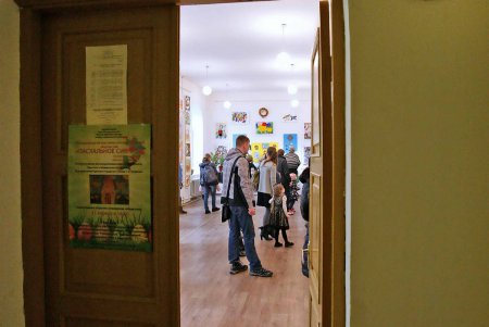 «Пасхальное сияние» воссияло в Свято-Архангело-Михайловском женском монастыре (фоторепортаж)