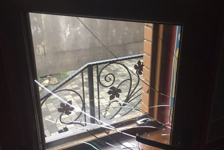 В самом центре Одессы ограблен и осквернен храм святого великомученика Димитрия Солунского (фото)