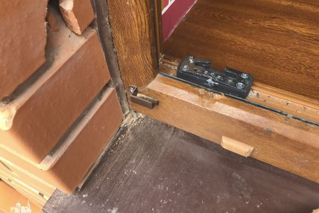 В самом центре Одессы ограблен и осквернен храм святого великомученика Димитрия Солунского (фото)
