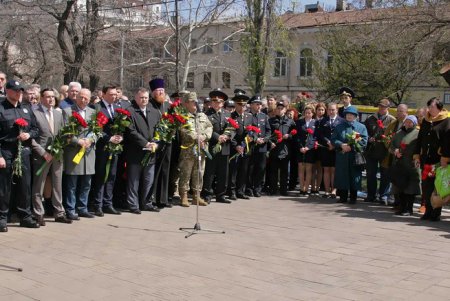 «Черная боль»: 31-я годовщина Чернобыльской катастрофы (фоторепортаж)