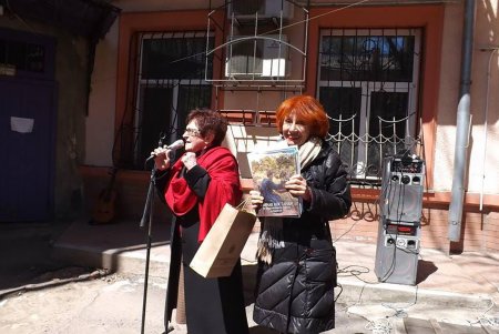 В Одессе возродили забытый праздник сирени (фото) 