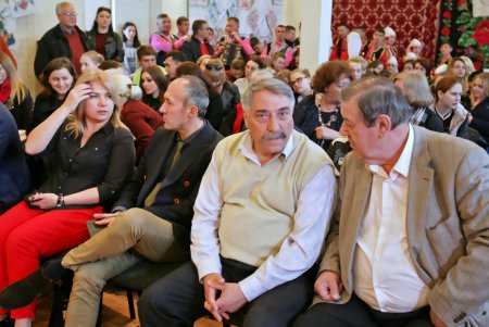 Жемчужины гагаузского народа засверкали в Одесском центре украинской культуры (фоторепортаж)