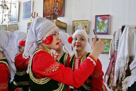 Жемчужины гагаузского народа засверкали в Одесском центре украинской культуры (фоторепортаж)