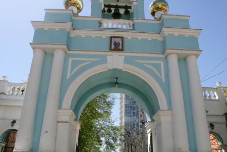 Сквер в Удельном переулке возрождается (фоторепортаж)