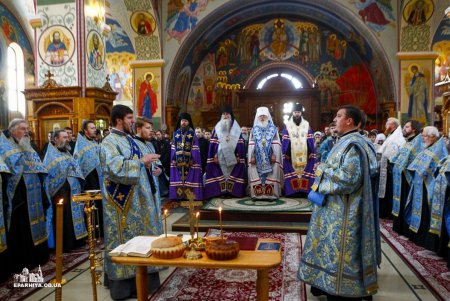 В Свято-Успенском Одесском мужском монастыре прошло заупокойное богослужение (фото)
