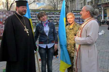 Греческая площадь: заупокойный молебен и митинг-реквием по одесситам, погибшим 2 мая 2014 года и в зоне АТО (фото)