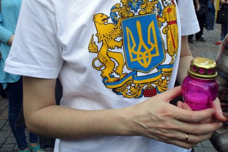 Греческая площадь: заупокойный молебен и митинг-реквием по одесситам, погибшим 2 мая 2014 года и в зоне АТО (фото)