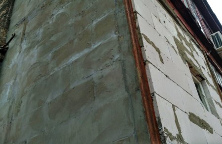 Недавно пострадавшие квартиры и дома:  возвращение к новой жизни (фото)