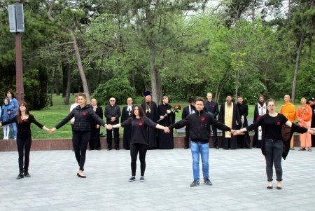День памяти и примирения в Одессе: поминали погибших во Второй мировой войне и молились за мир в Украине (фото)