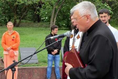 День памяти и примирения в Одессе: поминали погибших во Второй мировой войне и молились за мир в Украине (фото)