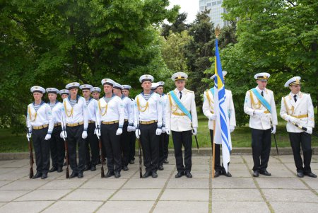 Одесситы возложили цветы и венки к закладному камню монумента Воинам  АТО (фото)