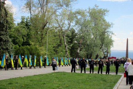 Священная традиция: в Одессе почтили память погибших на торжественной церемонии (фото)