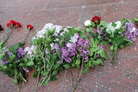 Священная традиция: в Одессе почтили память погибших на торжественной церемонии (фото)