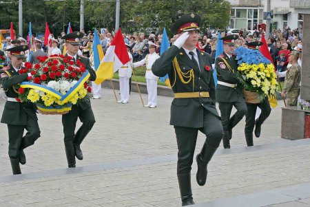 Май, Победа и ее одесские «Крылья» (фоторепортаж) 