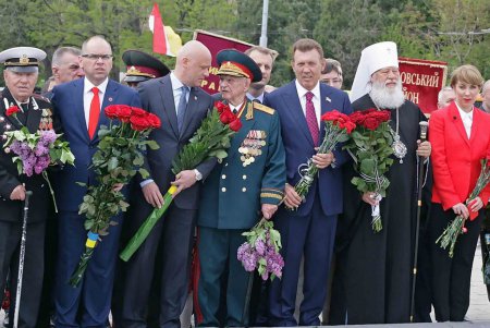 Май, Победа и ее одесские «Крылья» (фоторепортаж) 
