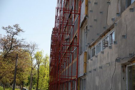 Продолжается капремонт школы №1 на Михайловской площади (фото)
