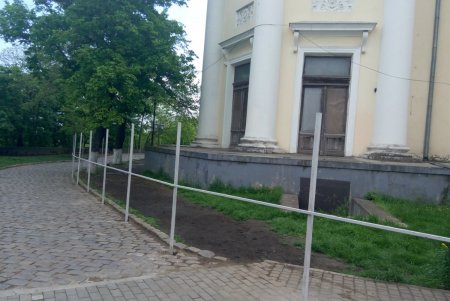 В Одессе началась реставрация Воронцовского дворца и Колоннады (фото) 