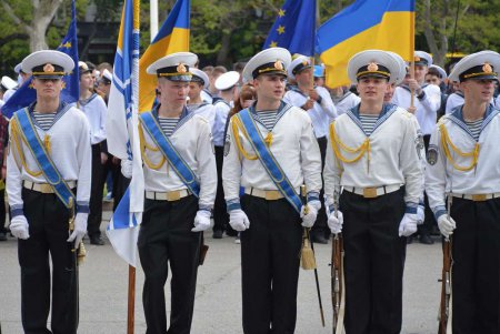 В Одессе подняли флаг Европы (фото) 