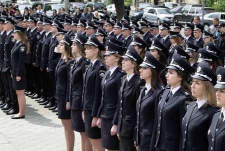 Молодые офицеры пополнили ряды одесской полиции (фоторепортаж)