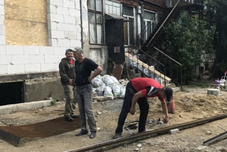 Первый вице-мэр Одессы проинспектировал восстановление старых домов (фото)