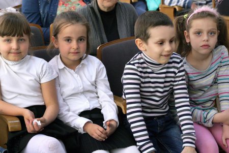 Одесская школа искусств при открытых дверях показала «Козу-Дерезу» (фоторепортаж)