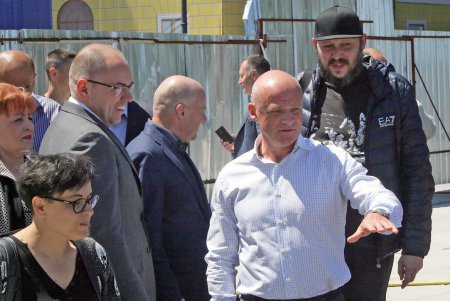 Стамбульский парк: обратный отсчет времени пошел (фоторепортаж)