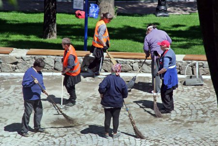 Стамбульский парк: обратный отсчет времени пошел (фоторепортаж)
