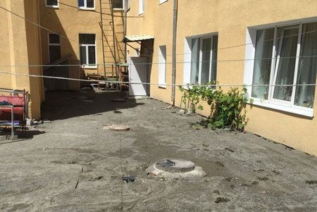 Один из старейших детсадов Одессы благоустраиваются после капремонта (фото)