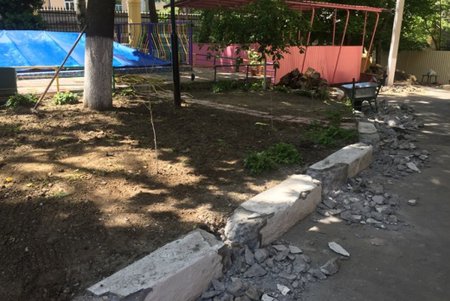 Один из старейших детсадов Одессы благоустраиваются после капремонта (фото)