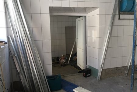Один из старейших детсадов Одессы благоустраиваются после капремонта (фото)