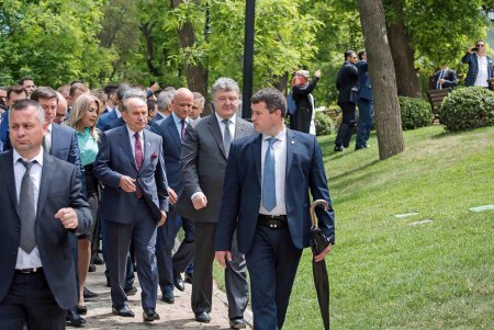 Стамбульский парк открыл Президент (фоторепортаж) 