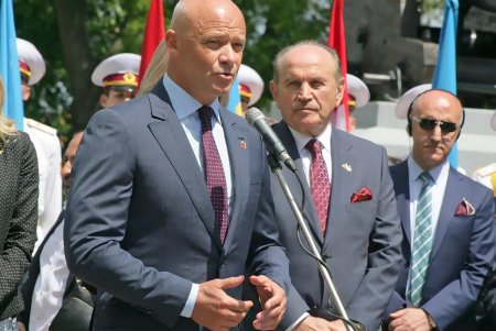 Стамбульский парк открыл Президент (фоторепортаж) 