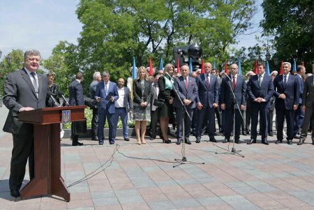Стамбульский парк открыл Президент (фоторепортаж) 