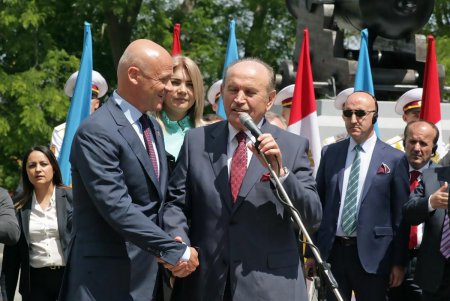 Стамбульский парк открыл Президент (фоторепортаж) 