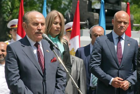 Стамбульский парк открыл Президент (фоторепортаж) 