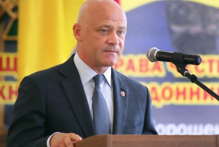 Пограничники принимают поздравления (фоторепортаж) 