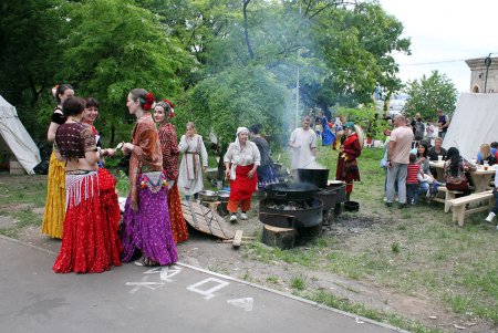 На рыцарском ристалище и в кулуарах времени (фоторепортаж)