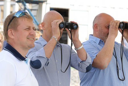 Спасение утопающих и оказание экстренной медпомощи: одесские спасатели провели учения на воде (фото)