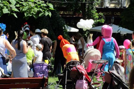 Одесский Горсад превратился в Страну счастливого детства (фото)