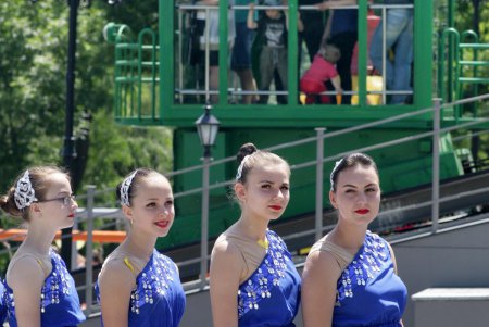 Все лучшее - детям: на Потемкинской лестнице состоялся праздничный флешмоб (фоторепортаж) 