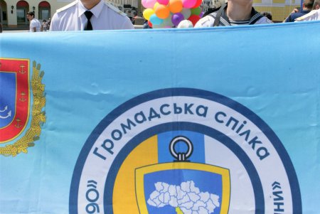 Все лучшее - детям: на Потемкинской лестнице состоялся праздничный флешмоб (фоторепортаж) 