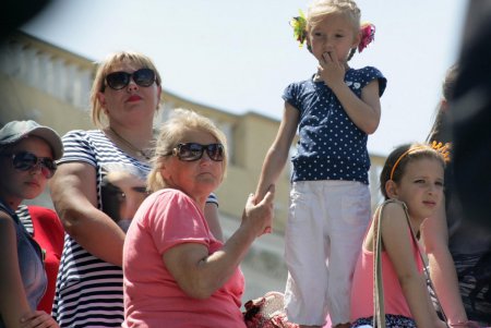 Все лучшее - детям: на Потемкинской лестнице состоялся праздничный флешмоб (фоторепортаж) 