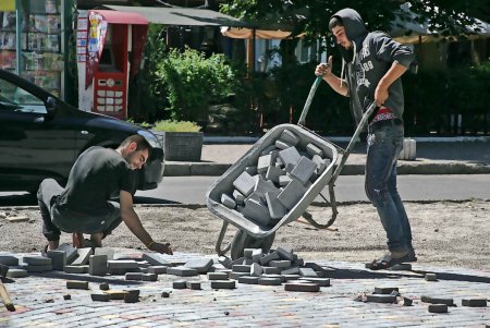 Французский бульвар переодевается и… оголяется (фоторепортаж) 