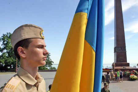 Одесситы почтили память жертв войны 1939-1945 годов в Украине (фото)